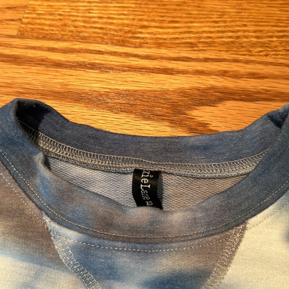 PixieLane cozy long sleeve top w/stars on sleeve womens xs - Picture 4 of 4